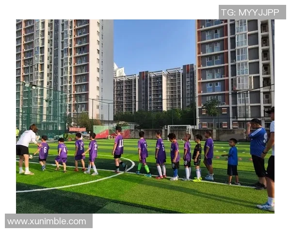 陈磊足球生涯回顾与展望：从球场到人生的精彩对话